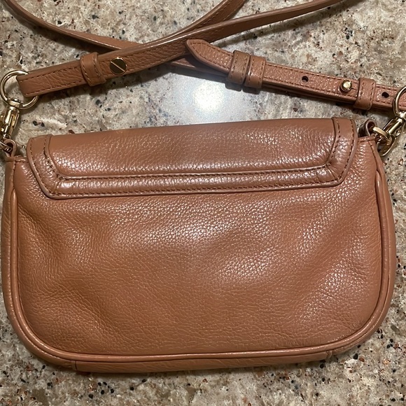 Tan Tory Burch Amanda Crossbody Bag - Picture 5 of 6